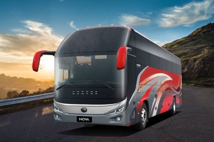 Executive Coach Bus